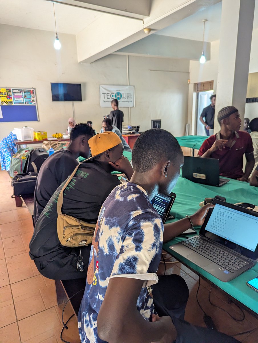 GDGJinja's tweet photo. @kojo_shaddy explored how multi-agent systems are built using #Antigravity2_0 in an engaging hands-on session. Attendees learnt how multiple AI agents can collaborate to solve complex tasks and streamline workflows.
#GoogleIO2026 #BuildWithAI #AI https://t.co/PO62qlDV6g