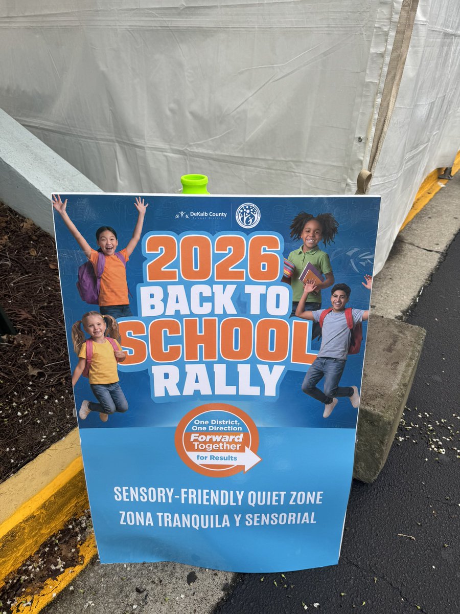 DCSDSecondary2's tweet photo. Back-to-School 2026 is officially underway! Great energy, great people, and one shared mission—student success. Let’s make it an amazing year! #Secondary2 #WorkingOnWinning @DeKalbSchools https://t.co/Yx4oavMCWN