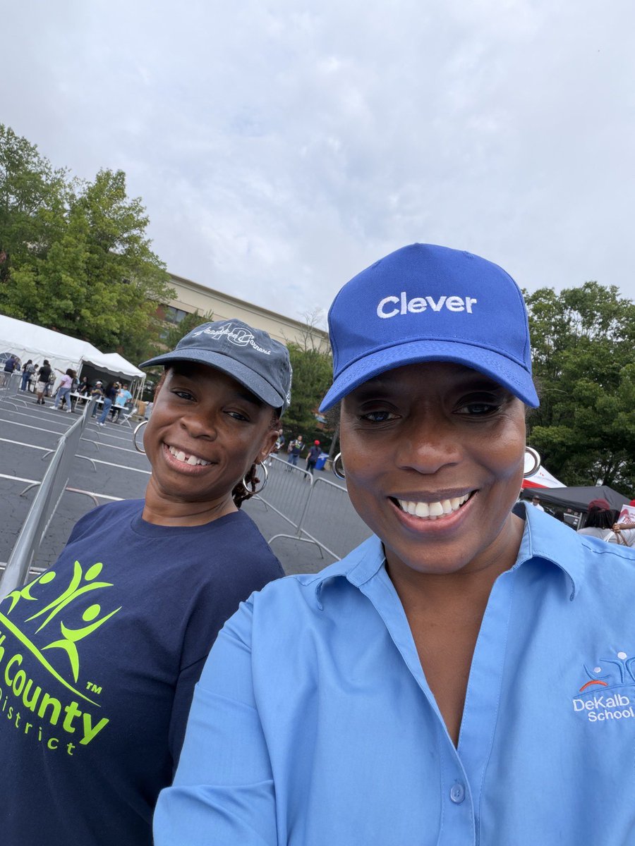 DCSDSecondary2's tweet photo. Back-to-School 2026 is officially underway! Great energy, great people, and one shared mission—student success. Let’s make it an amazing year! #Secondary2 #WorkingOnWinning @DeKalbSchools https://t.co/Yx4oavMCWN
