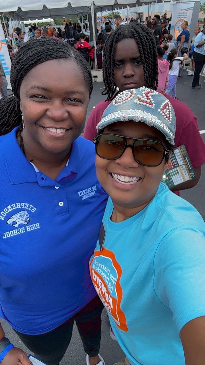 DCSDSecondary2's tweet photo. So proud of our incredible school leaders! Your passion, dedication, and commitment to students inspire excellence every day. #Secondary2 #WorkingOnWinning @DeKalbSchools https://t.co/ujSAtfKaxA