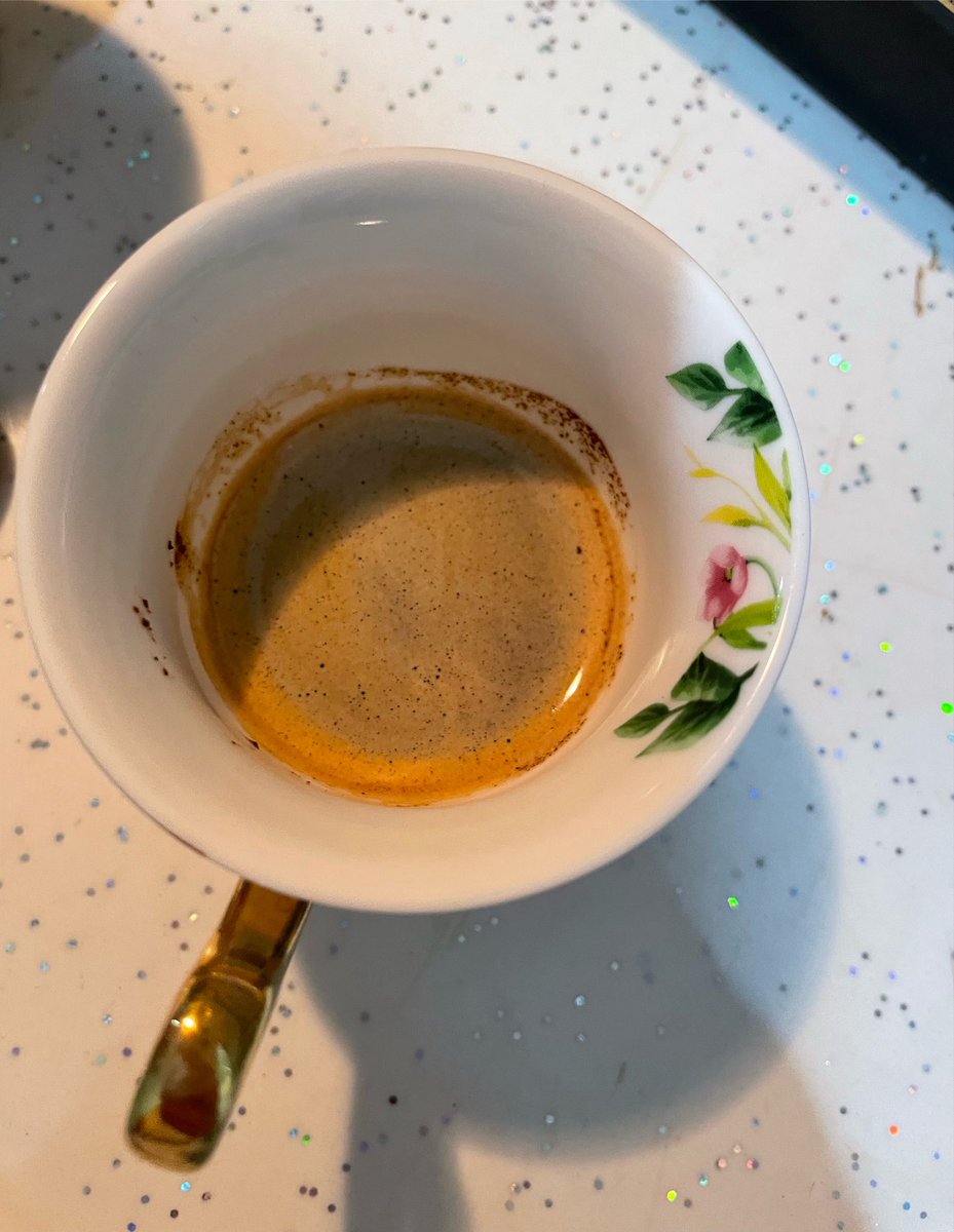 rabialtntass's tweet photo. ☕️💆🏻‍♀️ https://t.co/VdT5kktf3L