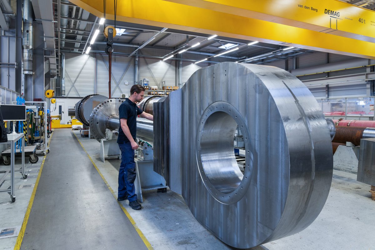 Arkasiraee's tweet photo. A giant forging press is one of the most powerful machines ever built by industry. These massive systems can exert 50,000-100,000 tonnes of force, using enormous hydraulic cylinders driven by highly pressurised oil. 

But the true engineering challenge is not generating this force it is controlling it with precision as one wrong actuation could destroy the press. 

Inside these machines are hydraulic systems operating at 250-700 bar pressure, where thousands of litres of oil are pushed through precision-engineered valves to move pistons weighing hundreds of tonnes. 

The hydraulic cylinders are built from ultra-high-strength alloy steels designed to survive repeated extreme loads, while servo valves with internal clearances of only a few micrometres regulate oil flow in milliseconds. 

Advanced sensors continuously monitor position with extreme precision, pressure, and force, allowing control systems to adjust the press thousands of times per second.

The scale is extraordinary, a single forging press can cost $100-500+ million, with complete facilities exceeding $1 billion. Building one requires expertise in massive steel manufacturing, precision machining, high-pressure hydraulics, and control engineering that only a handful of industrial nations possess.

A forging press may look like a machine built around brute force, but its real achievement is precision under unimaginable loads turning thousands of tonnes of hydraulic pressure into controlled deformation at the atomic level of metals. 

This capability creates the ultra-high-strength forgings that form the backbone of modern aviation, space exploration, nuclear energy, power generation, defence, and heavy industry, where material failure is not an option.