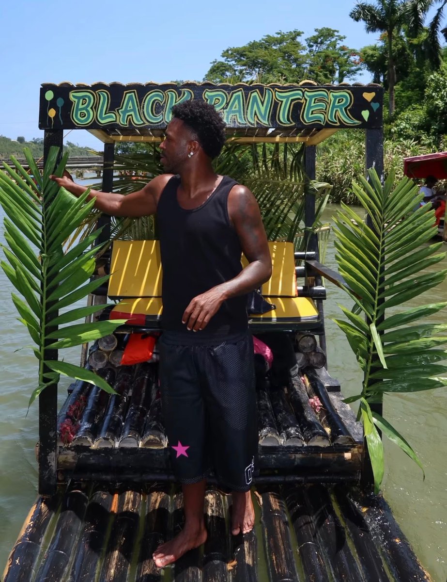 MadridXtra's tweet photo. Vini Jr. in Jamaica 🇯🇲 https://t.co/nV5ftZydj7