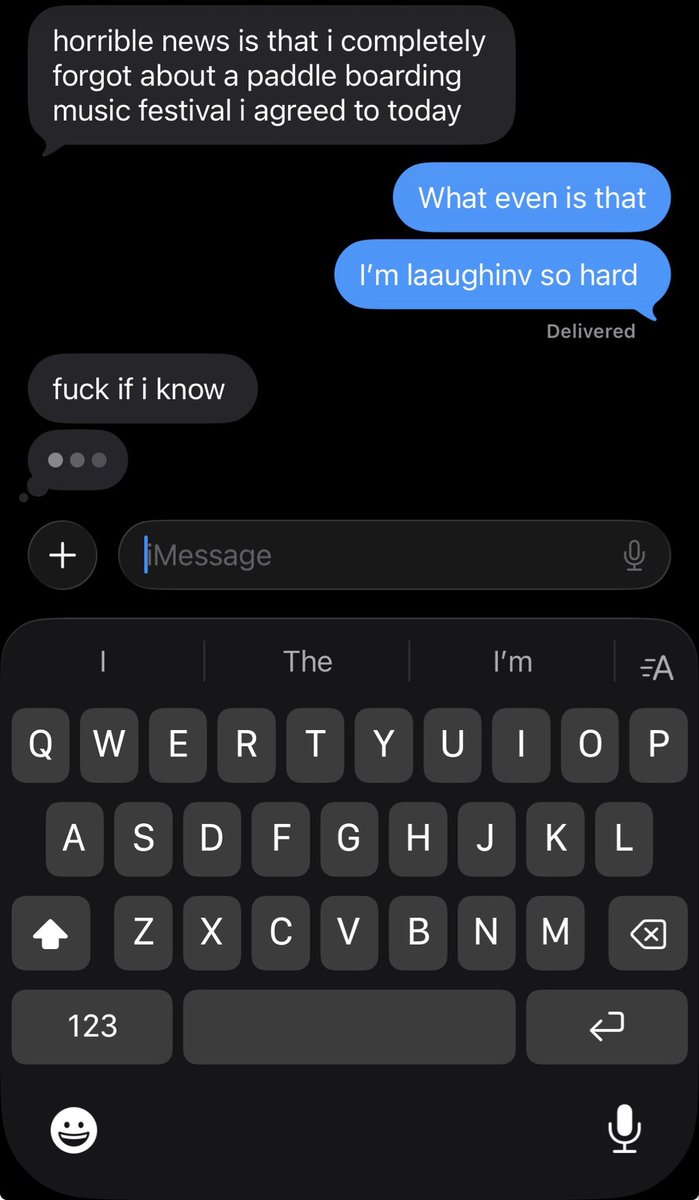 julieklol's tweet photo. Was supposed to FaceTime my friend from high school today who lives in Seattle now https://t.co/NkvgtWvjUD