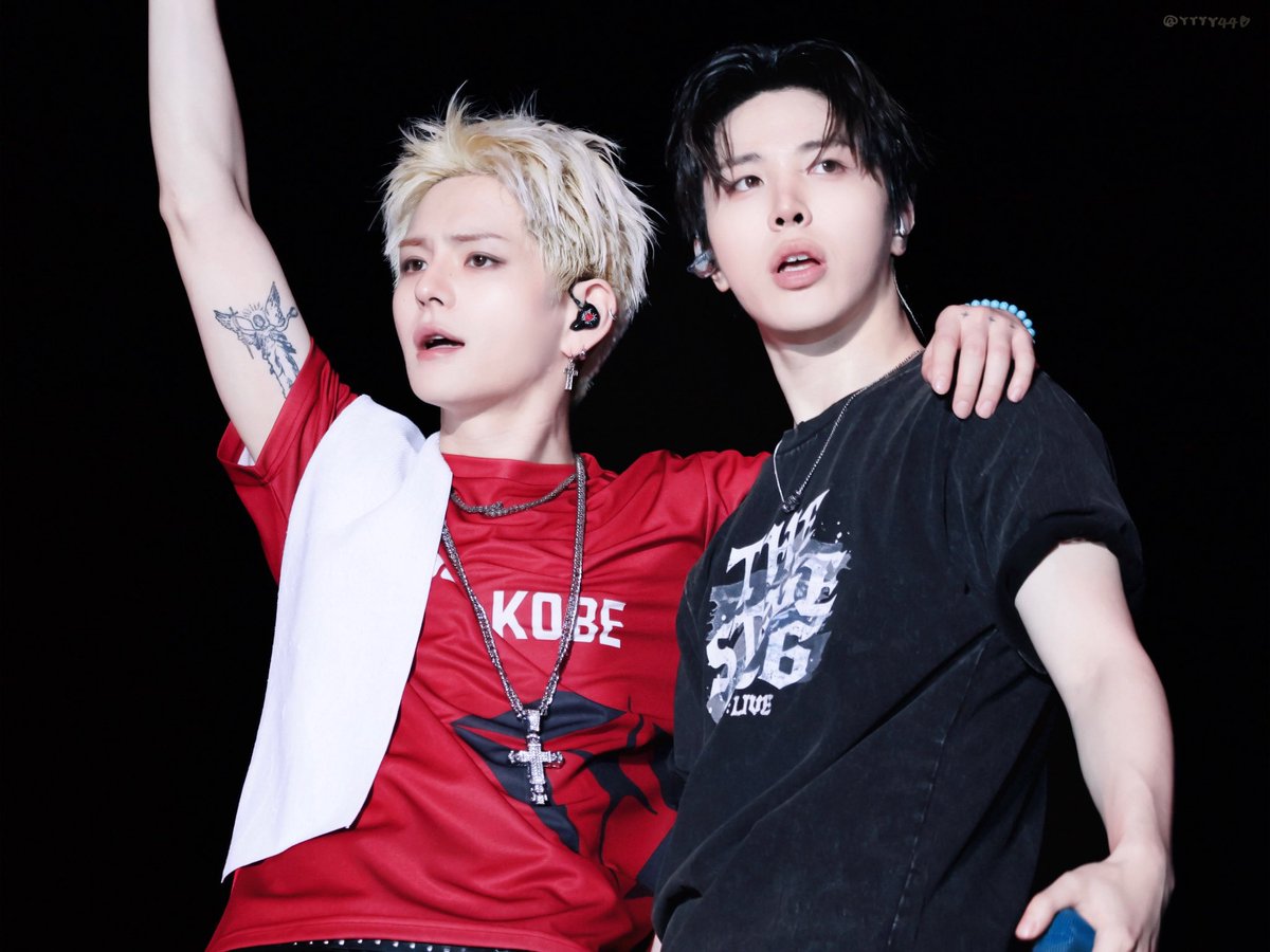 yshwnfeed's tweet photo. BOYFIES! ❤️🖤#요정즈 https://t.co/Vm8HlcuTZG