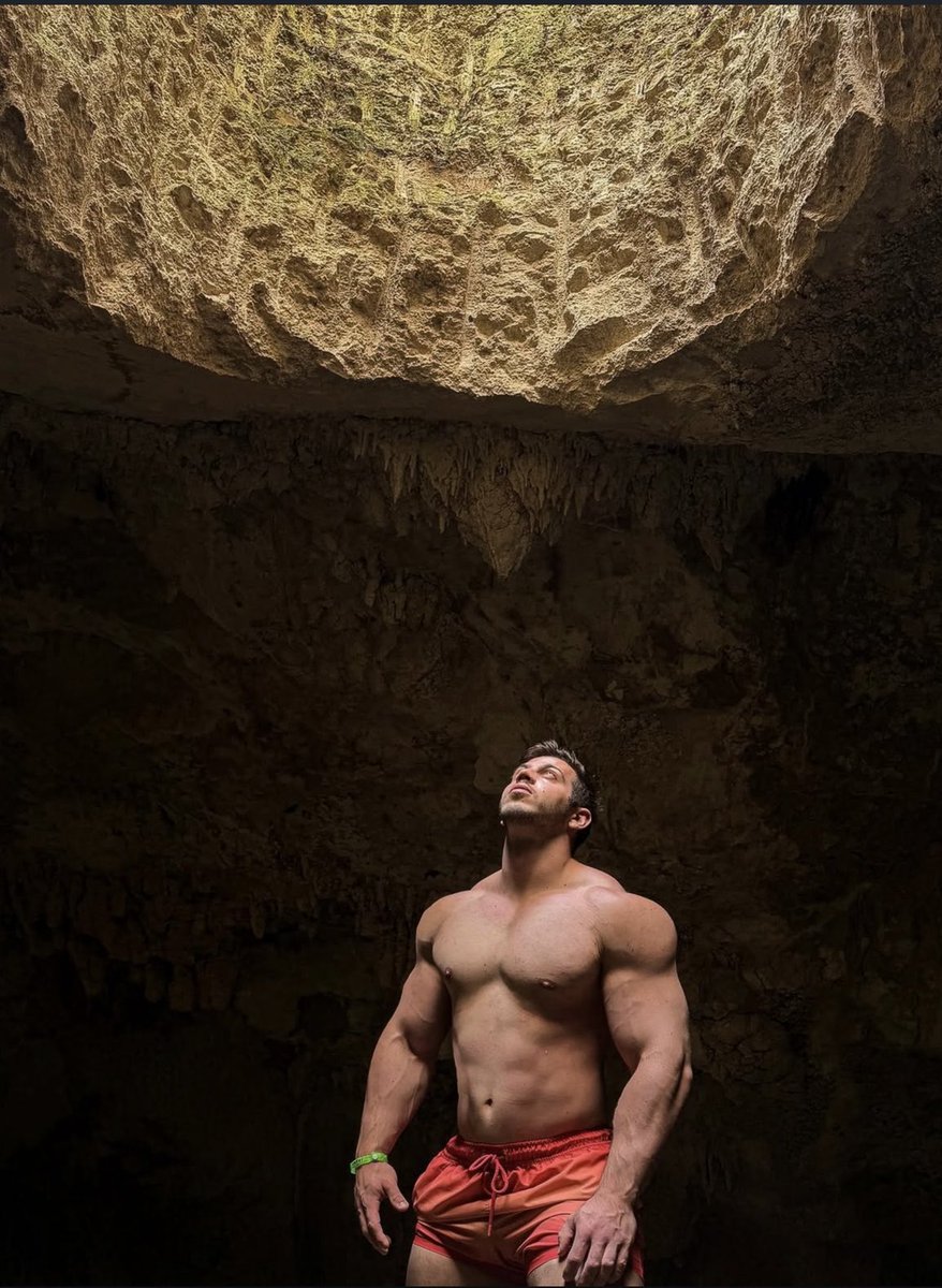 AbuilderFlex's tweet photo. Just two guys trying not to outshine the cenote. 😏🌊💪🇲🇽
#mexico #cenote https://t.co/2v2wmkipZM