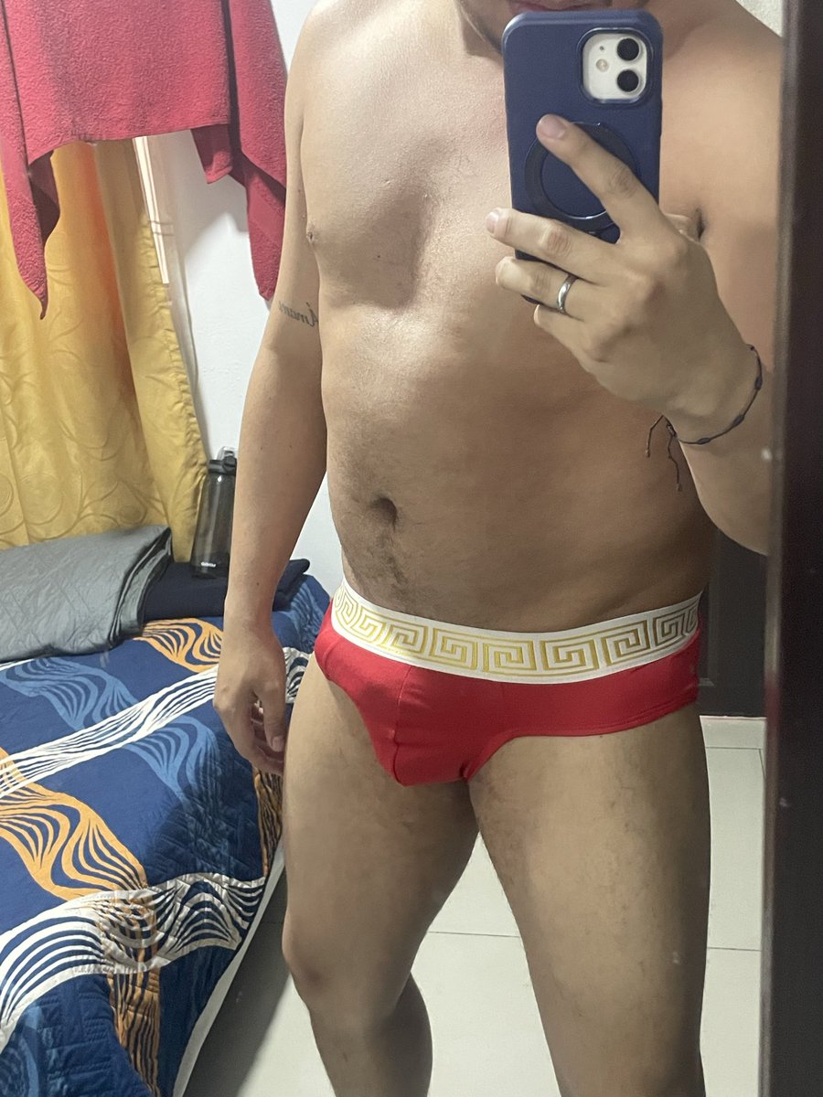 Teban_Ariza2002's tweet photo. Que frío 🥶#bogota #gaychubb https://t.co/g6VgBwpKL0