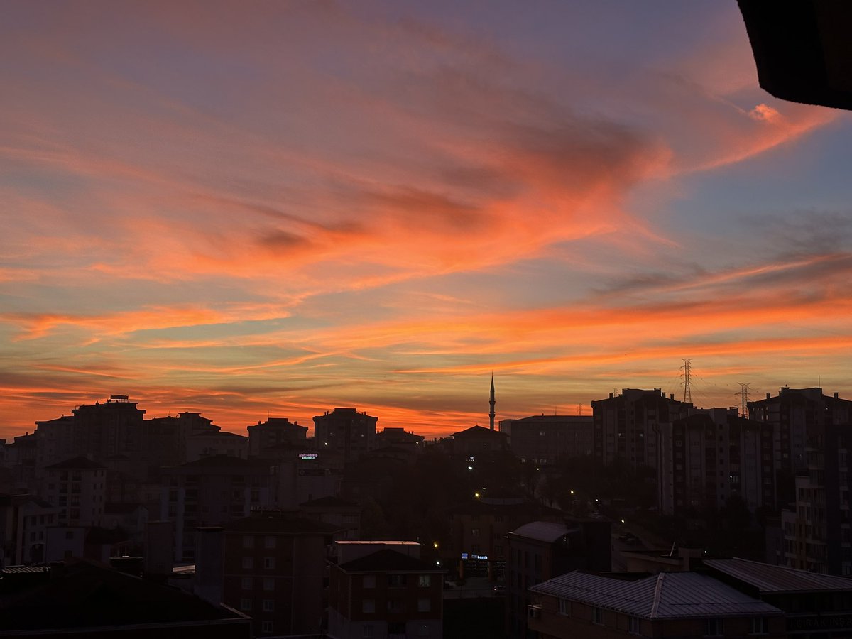MematiBas0040's tweet photo. @tplmsuzgercekci Benimde 1 bu https://t.co/KBTotuZzvp