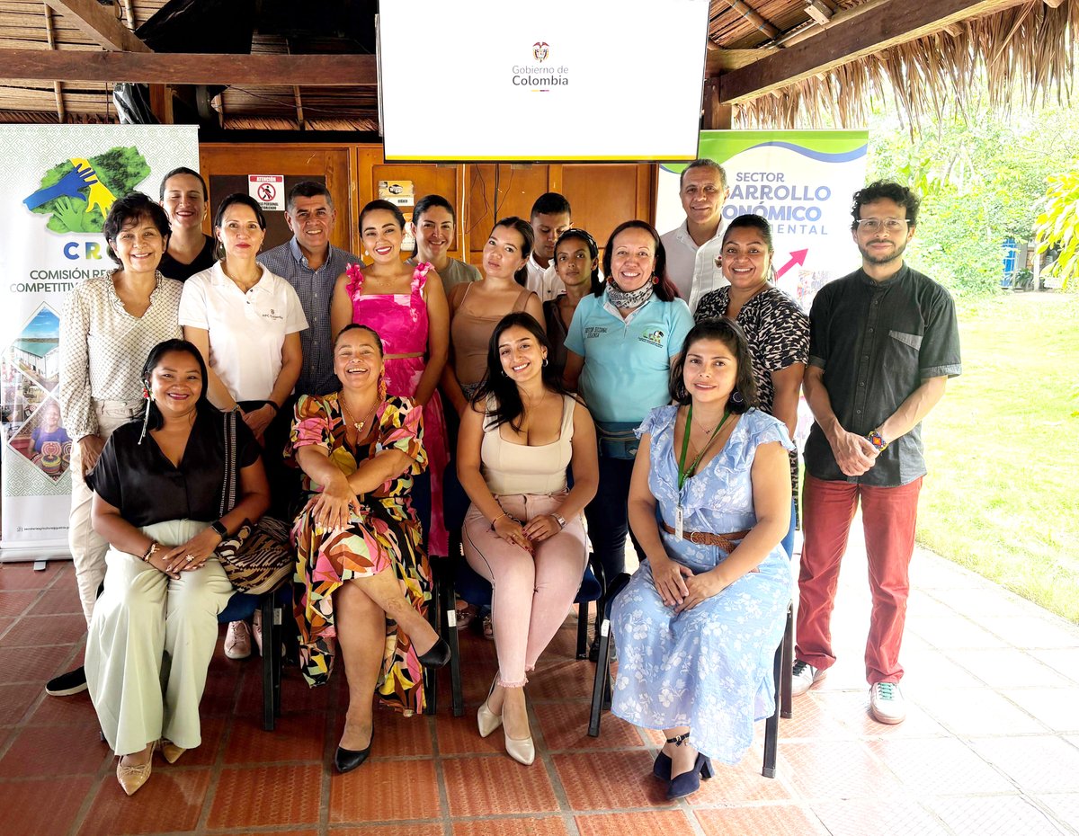 APCColombia's tweet photo. #EnImágenes 📸 | ¡El Sistema Nacional de Cooperación Internacional de Colombia #SNCIC se dinamiza en la Amazonía!
 
Bajo el liderazgo de @guainia_gober, este departamento formaliza su mesa de cooperación, se integra al #SNCIC y se articula con el trabajo territorial que desarrolla la Comisión Regional de Competitividad e Innovación.

+info 🧵👇🏾