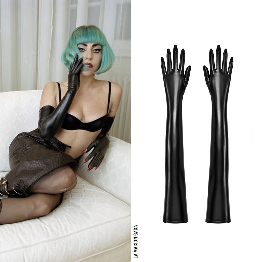 lamaisongaga_'s tweet photo. The next @RTL_com look shows Gaga in asymmetrical python-embossed skirt from @RYANXJORDAN's S/S12 "Sexual Sensory" collection paired with custom #VoidofCourse latex gloves and vintage @Versace F/W92 "Miss S&M" studded buckle Western boots. https://t.co/Hgl0F9nzmr