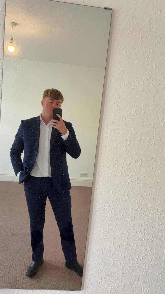 HouseofMo_world's tweet photo. The suit already makes you look down.
The rest makes you lose your mind.😵‍💫
This Alpha didn’t change a thing.😏
It’s just you falling apart a little more.😈
New Master to follow.
@DannyD_xx 

@slave_here @SoumisArdent @SoumisArdent2 @TrustedAlphas @ScottishNappy @PromoJacked https://t.co/czZUPrBVpD