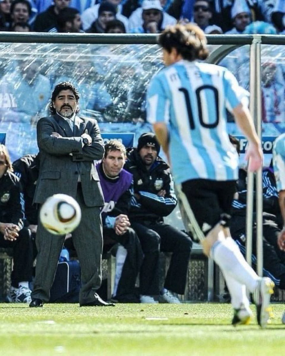 Tobs_fc's tweet photo. Two Copa America in one picture and Diego Maradona won none of it. I’m afraid we don’t hype Messi enough. https://t.co/Fw51uZMlyi