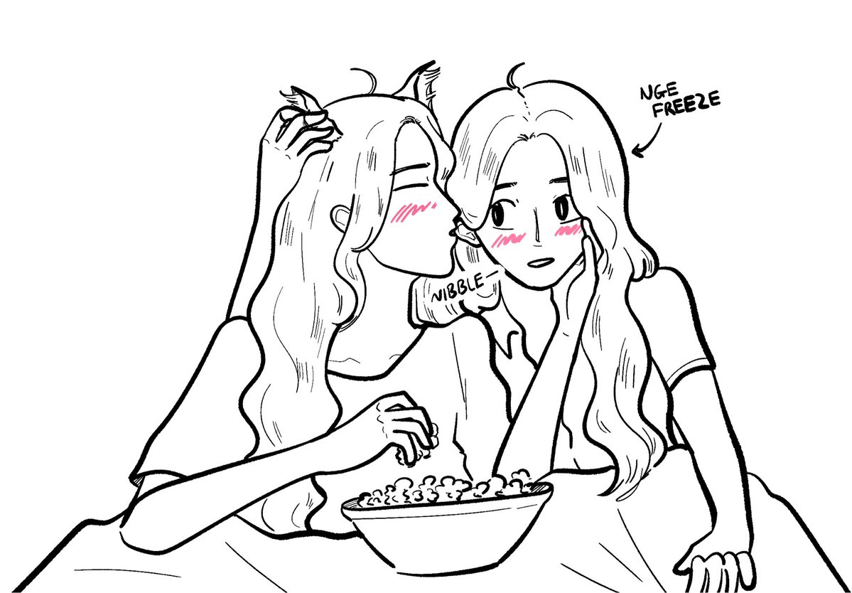 ropangnyutella's tweet photo. when your gf has sensitive ears #stellmeng 🧁🎀 https://t.co/deNMHcirr3