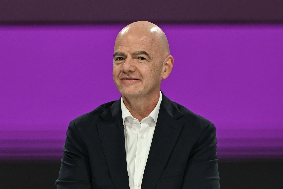 TouchlineX's tweet photo. 🚨 𝗕𝗥𝗘𝗔𝗞𝗜𝗡𝗚: FIFA President Gianni Infantino's letter to Argentina after the World Cup Final has been LEAKED

"I would like to reiterate my most sincere congratulations for this important new result for Argentine soccer.

The FIFA World Cup 2026 will remain in memory as an unforgettable celebration of football, marked by spectacular matches, the irruption of new promises, the presence of the great figures of the sport and the extraordinary atmosphere lived in stadiums full of fans.

The magnificent performance of the Albiceleste also contributed decisively to making this edition an exceptional event that captivated millions of football enthusiasts around the world.

Please send my sincere congratulations to all who have contributed to this magnificent result: to the players, to coach Lionel Scaloni, as well as to the coaching and medical staff and, of course, to the many fans who have accompanied and encouraged the team throughout the competition.

These victories are always the fruit of constant work, professionalism and attention to detail, but also of passion, commitment and love for this wonderful sport. All this augurs a very promising future and, without a doubt, will pave the way for new and great successes for Argentine football.

I wish you, dear Mr. President (Claudio Tapia), all the best for the next competitions and I hope to see you again very soon. With all my friendship, Gianni Infantino."

— @DailyMail