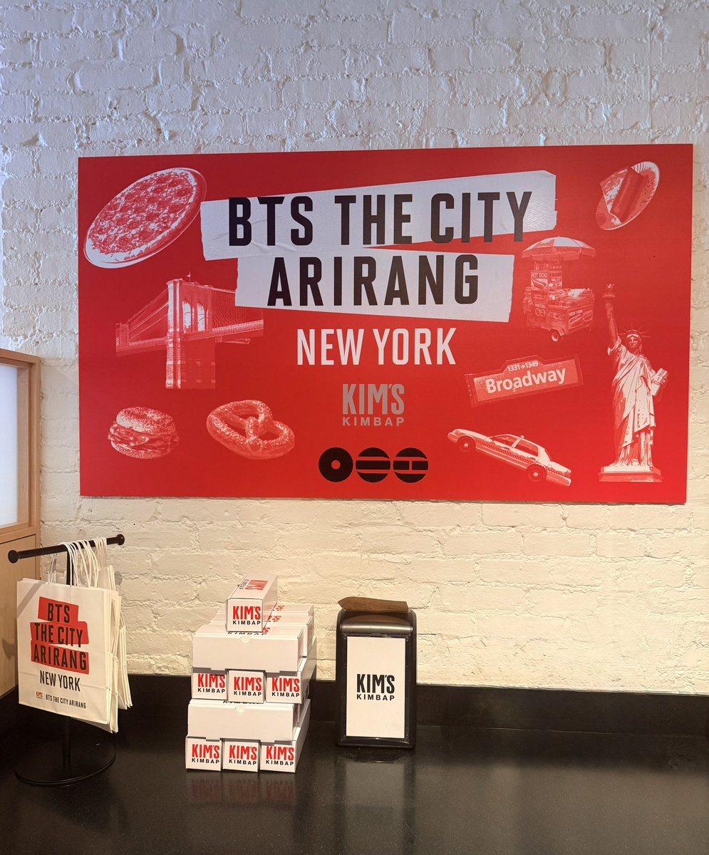 rockb1son's tweet photo. #BTS_THECITY_ARIRANG_NEWYORK
Kims’s Kimbap
Such a cute place and lovely staff. 
Love the scarf that came with the set. https://t.co/XhemMBmVlb