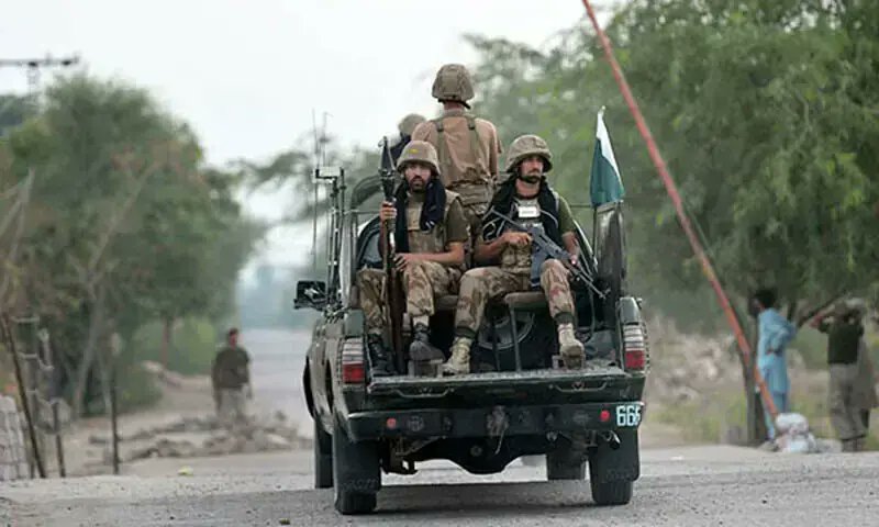 _ZainabMirza's tweet photo. Security forces kill 4 terrorists in South Waziristan, foil suicide attack on checkpost: ISPR

#Tbvnks https://t.co/66x6tXjFWt
