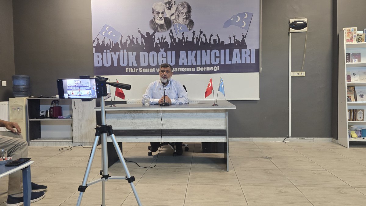 bdakonya's tweet photo. Sami Yıldız hocamızın "İslam ve Devlet" başlıklı sohbeti başlamıştır. https://t.co/otNIfHdy4x