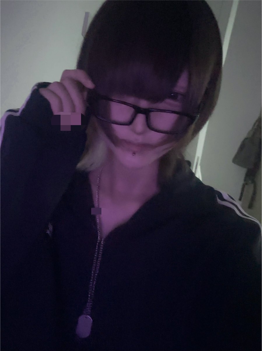 3qxvn's tweet photo. #自撮り界隈 https://t.co/mts1eShGQ8