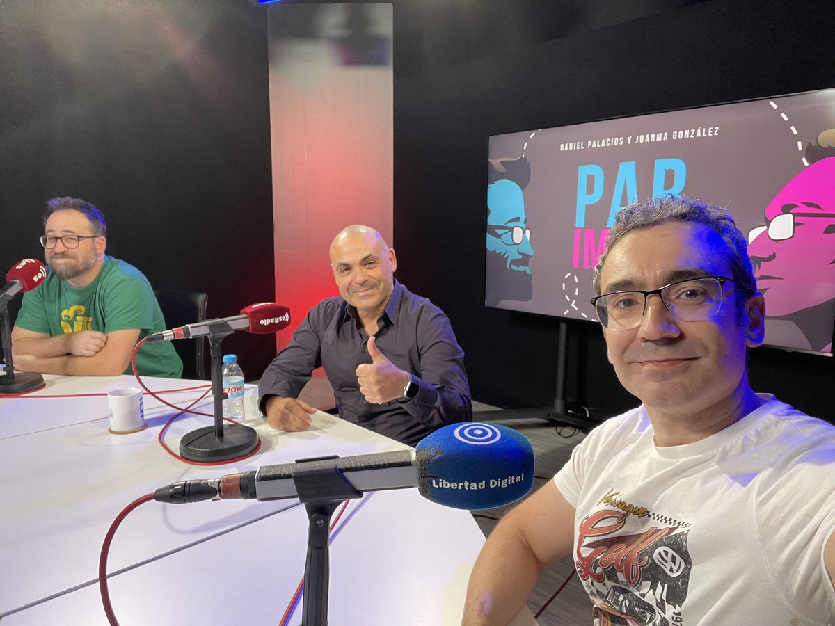 par_impar_ld's tweet photo. Aquella vez que vino @JFCalero y habló de persecuciones de 🚗 

https://t.co/y6SEwuMdpg https://t.co/flCnuEo7Pq