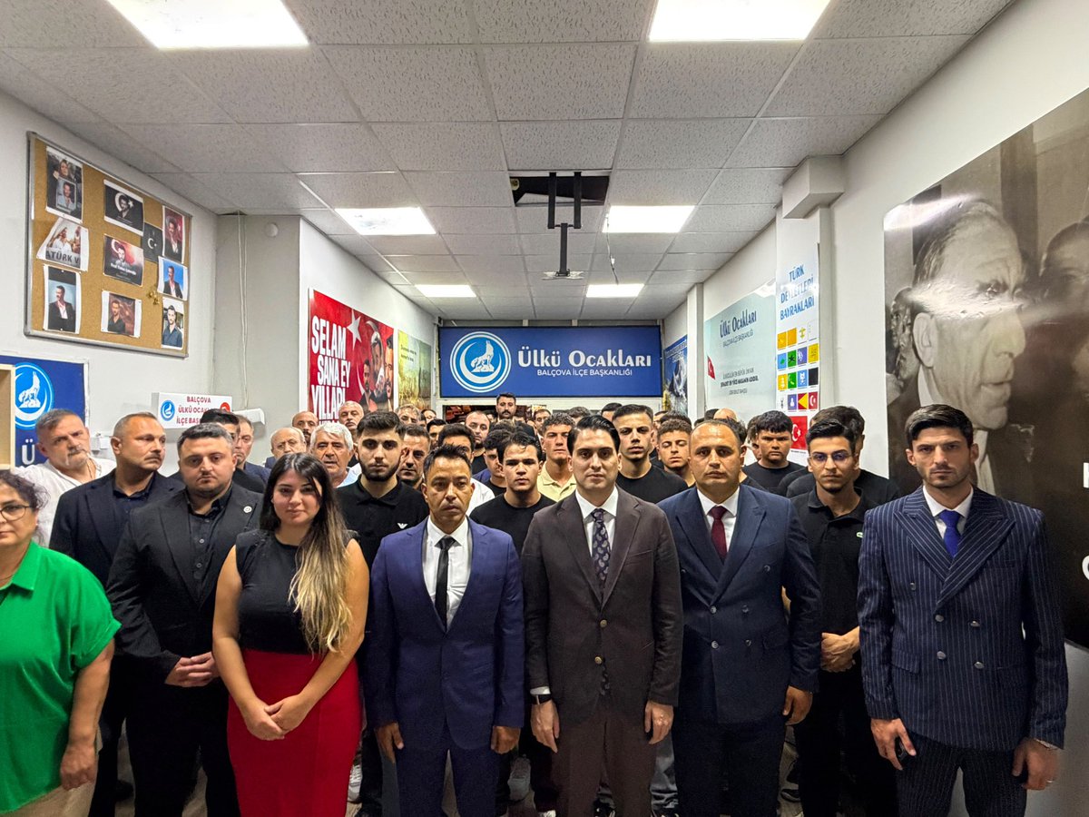 burakkilictc's tweet photo. Ülkü Ocakları Balçova İlçe Başkanlığına Burçin Gün atanmıştır. Yeni görevinde başarılar diler, görevini devreden Fatih Zorer’e teşekkür ederim. https://t.co/eWDHL3xuPB