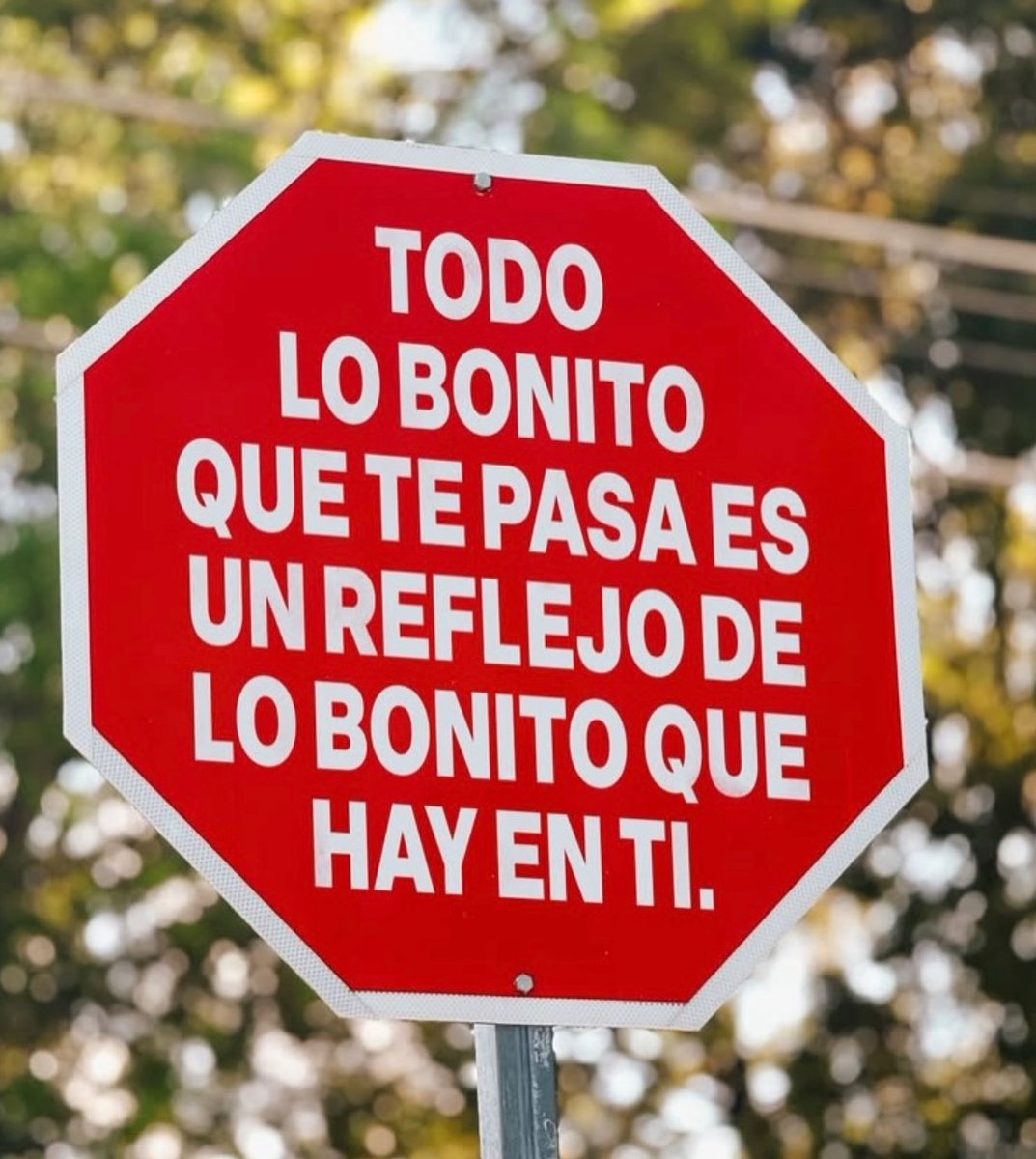 CGCopywriter's tweet photo. Lo único que hace el universo es responder a lo que tú le has proporcionado. Te lo retorna enriquecido, aumentado, ¡porque te lo mereces! #somosfelices https://t.co/v1EqNVFxgO
