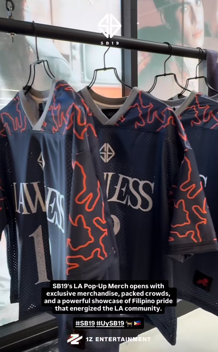 krstnrrae's tweet photo. May bitaw talaga yung Lawless jersey eh 😩

100 Thieves   
D-5 SB19 LOLLAPALOOZA STAGE
@SB19Official #SB19 
#SB19at100Thieves https://t.co/okp7yTN49F