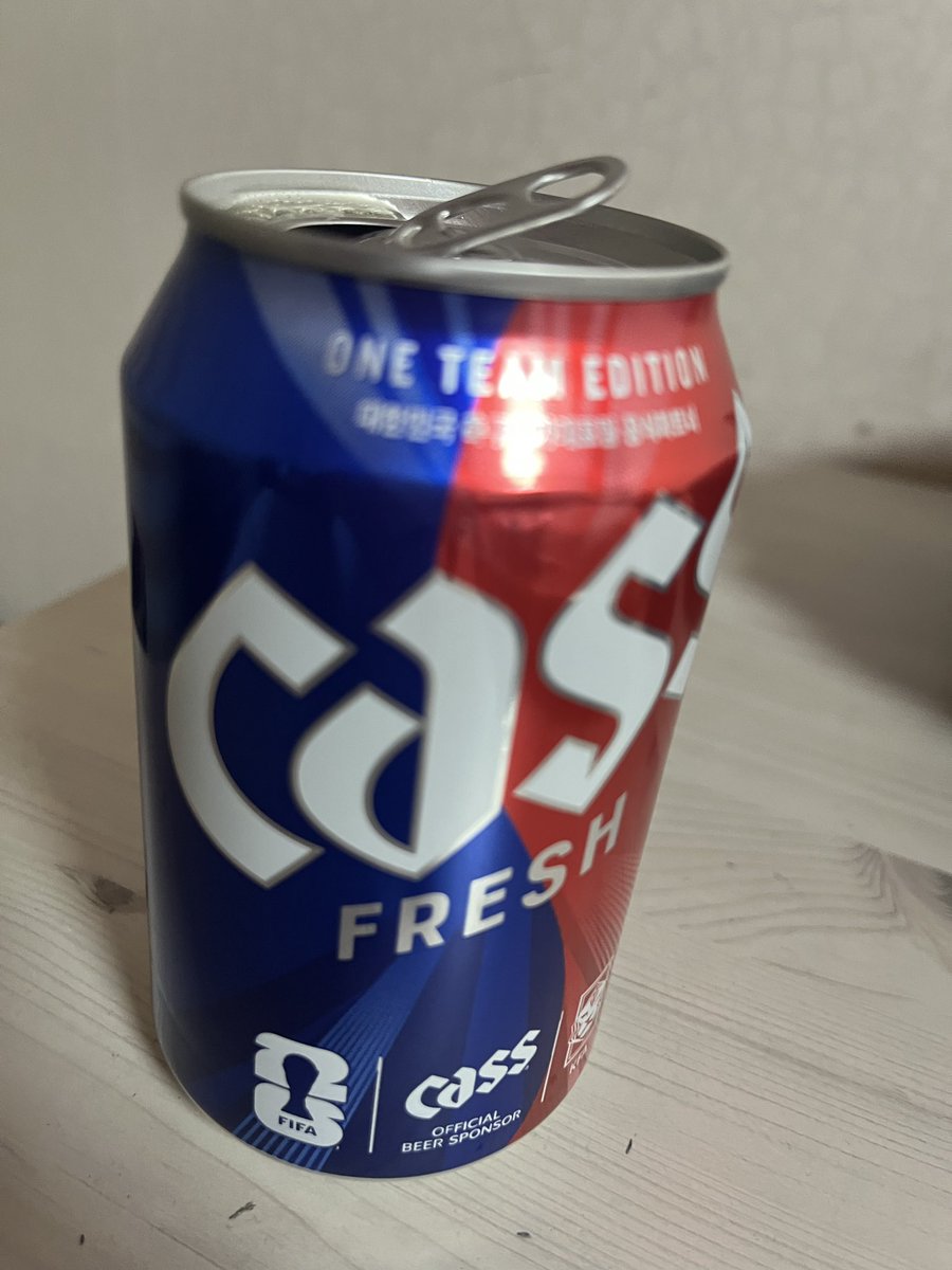 EUSH3L38's tweet photo. 새벽맥주 야르 https://t.co/h9gmyRmFY5