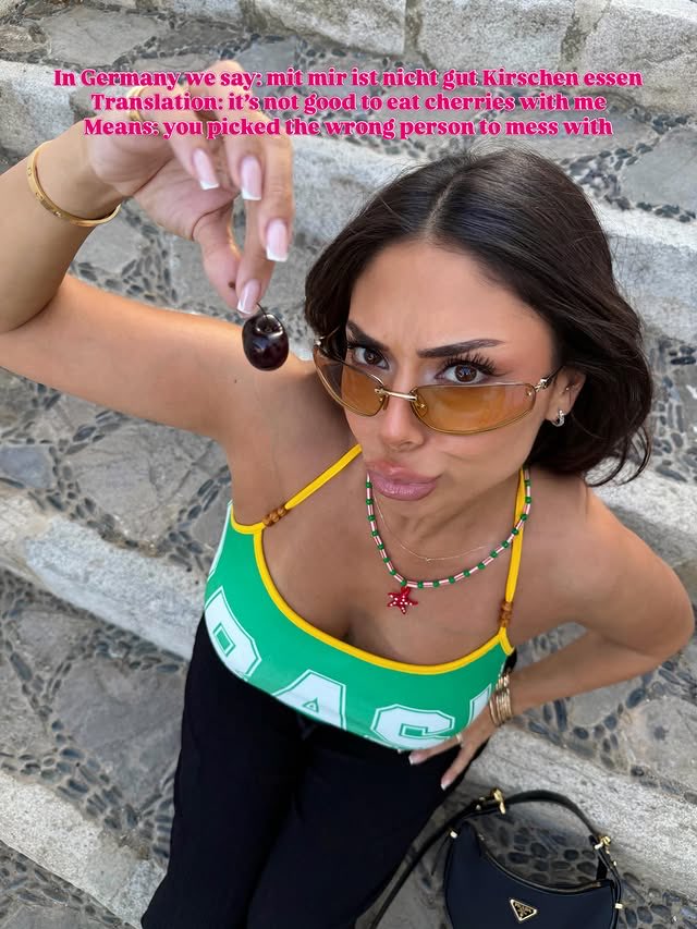 kaderimmx's tweet photo. Kader mit Boy mom Energy ✨

#BoyMom #BoyMomEnergy #MomLife #MutterSohn #BoyMomLife
#OOTD #SummerStyle #FashionInspo #StreetStyle
#Brasil #BrazilianVibes #GreenOutfit https://t.co/lCwvAYFBhk