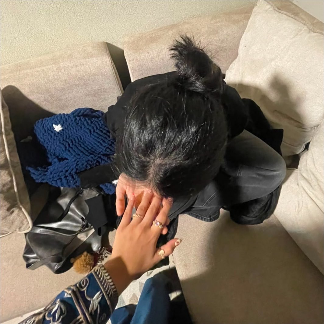 iiloveeuall's tweet photo. she loved them ♡ https://t.co/Sf9H3wyVfO