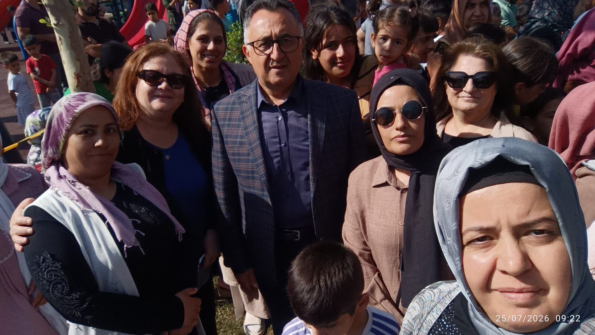 YigitbasiF's tweet photo. GAZİANTEP KENT POLİTİKALARI AİLE MECLİSİ olarak FIRAT MAHALLESİ park açılışına katılım sağladık. 
@FatmaSahin 
@av_hasanteke27 
@zehraunal27 https://t.co/WGiwzQkzkX