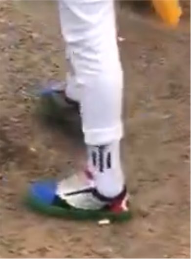 BonsamK61401's tweet photo. 🤣🤣🤣🤣 https://t.co/6HtyjkkOtp
