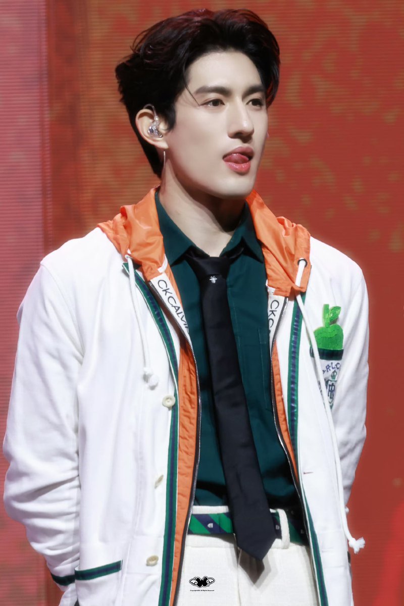 sweetykayy's tweet photo. ZhengTong99 🧡🌻#aylio https://t.co/ySk5oqE2LK