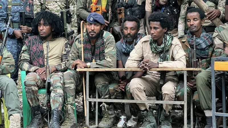 Geteriew1's tweet photo. ሐምሌ 18 ቀን 2018 ዓ.ም

🔥የአማራ ፋኖ ብሔራዊ ንቅናቄ ጎንደር ጠቅላይ ግዛት በላይ ዘለቀ ዕዝ የአመራር ምደባ አድርጓል። 
💚💚💚💛💛💛❤❤❤እንኳን ደስ አለዎ💪
"ለመላው አርበኞቼ መልካም የሰራ ዘመን "🔥 https://t.co/YUhvOkEb2E