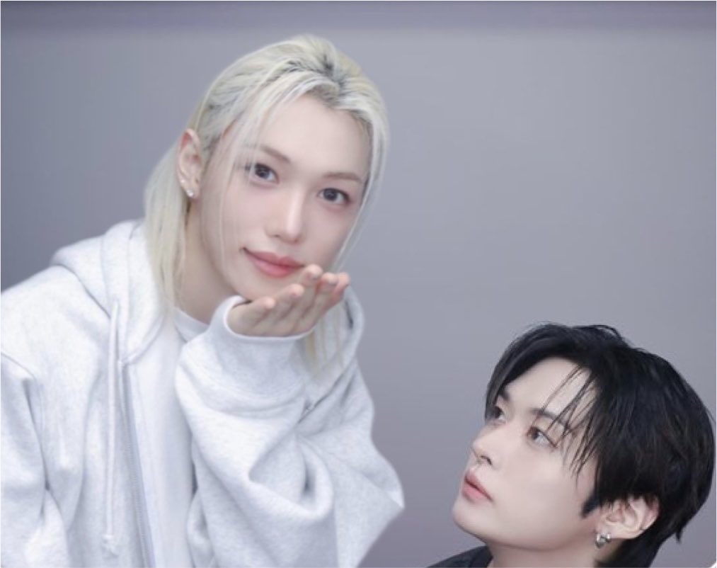 felovelylix's tweet photo. @starsynth915 살앙해요..♡ https://t.co/cTI7etbr1y