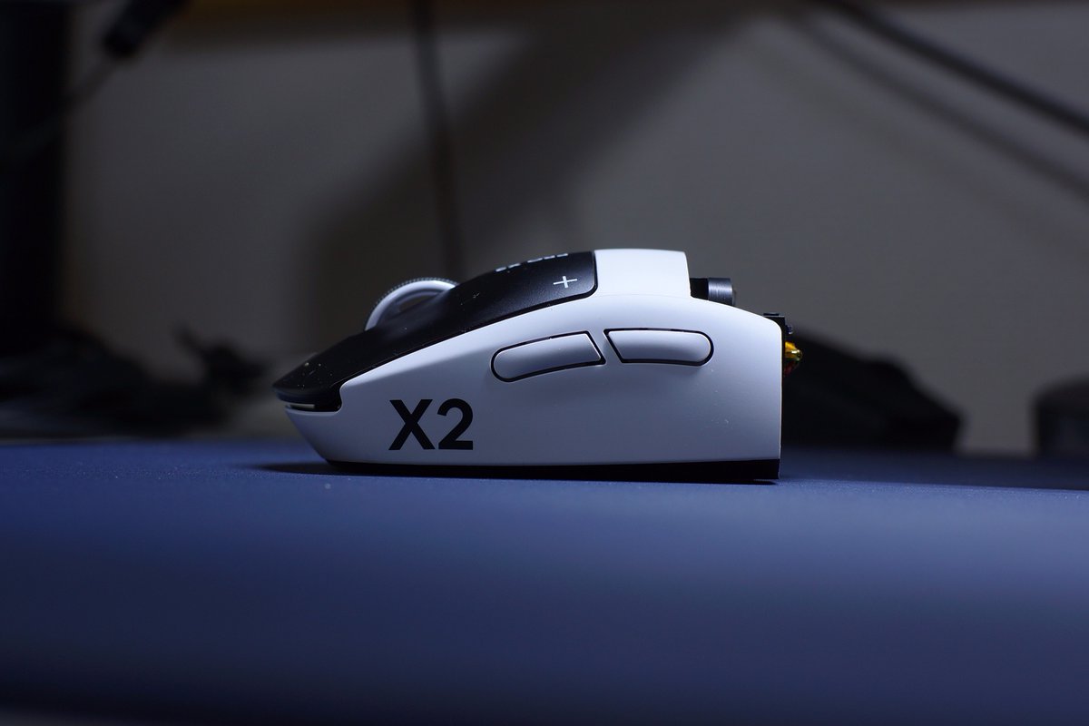 ko_8753's tweet photo. Logicool G PRO X2 ''F'' SUPERSTRIKE
・fingertip shape 
・49g
・side buttons available https://t.co/4C4D7kowyf