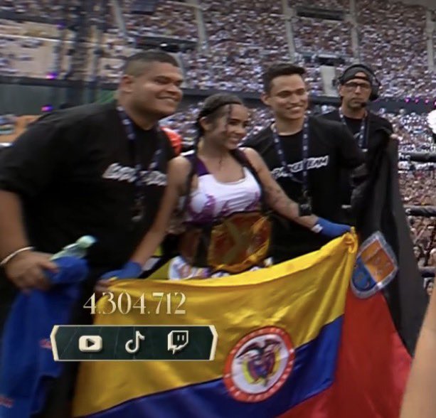 monicaaacr__'s tweet photo. Felicidades Vale te lo mereces 🇨🇴💕 @laparcec https://t.co/dD8T9tGdQd