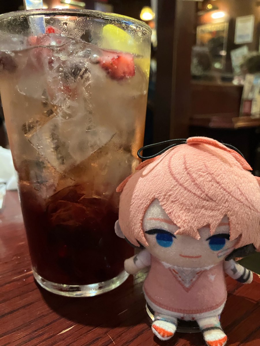 twomosaku's tweet photo. 久しぶりのHUB🍺
#にじぱぺっとが見られるタグ https://t.co/Aa8f2NuTgA