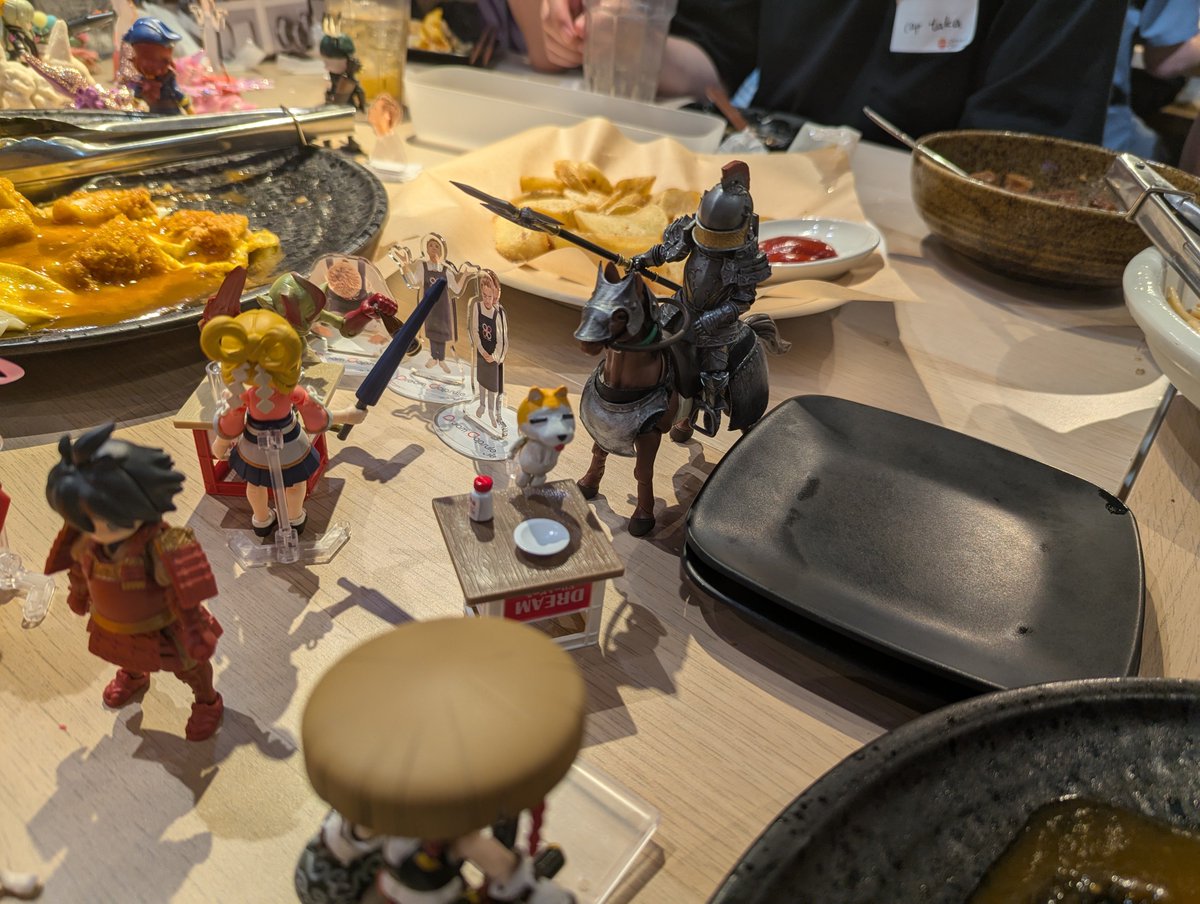 0G3132351119913's tweet photo. ドリカプオフ会今年も参加してきました！
今回は子供達も参加させていただきましてとても楽しかったみたいで来年も来たいと言っていました。
子供達に優しくしてくださった皆様ありがとうございましたm(_ _)m https://t.co/3TVtX3Nyvn
