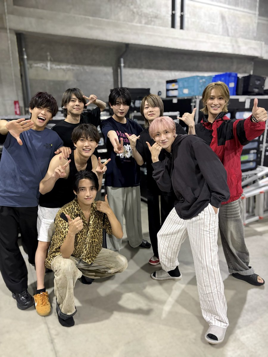 chiku645's tweet photo. 【 💫Concert 】

『 B&amp;ZAI LIVE 2026 Summer Beat 』

いよいよ本日より...‼︎
Kanadevia Hallにてスタートしました📣☀️
B&amp;ZAIとともに熱い夏を過ごしましょう🎵🏝️⛱️

#BandZAI
#橋本涼 #矢花黎 #今野大輝 #菅田琳寧 #本髙克樹 #鈴木悠仁 #川﨑星輝 #稲葉通陽 https://t.co/iEsu4Xr0Fb