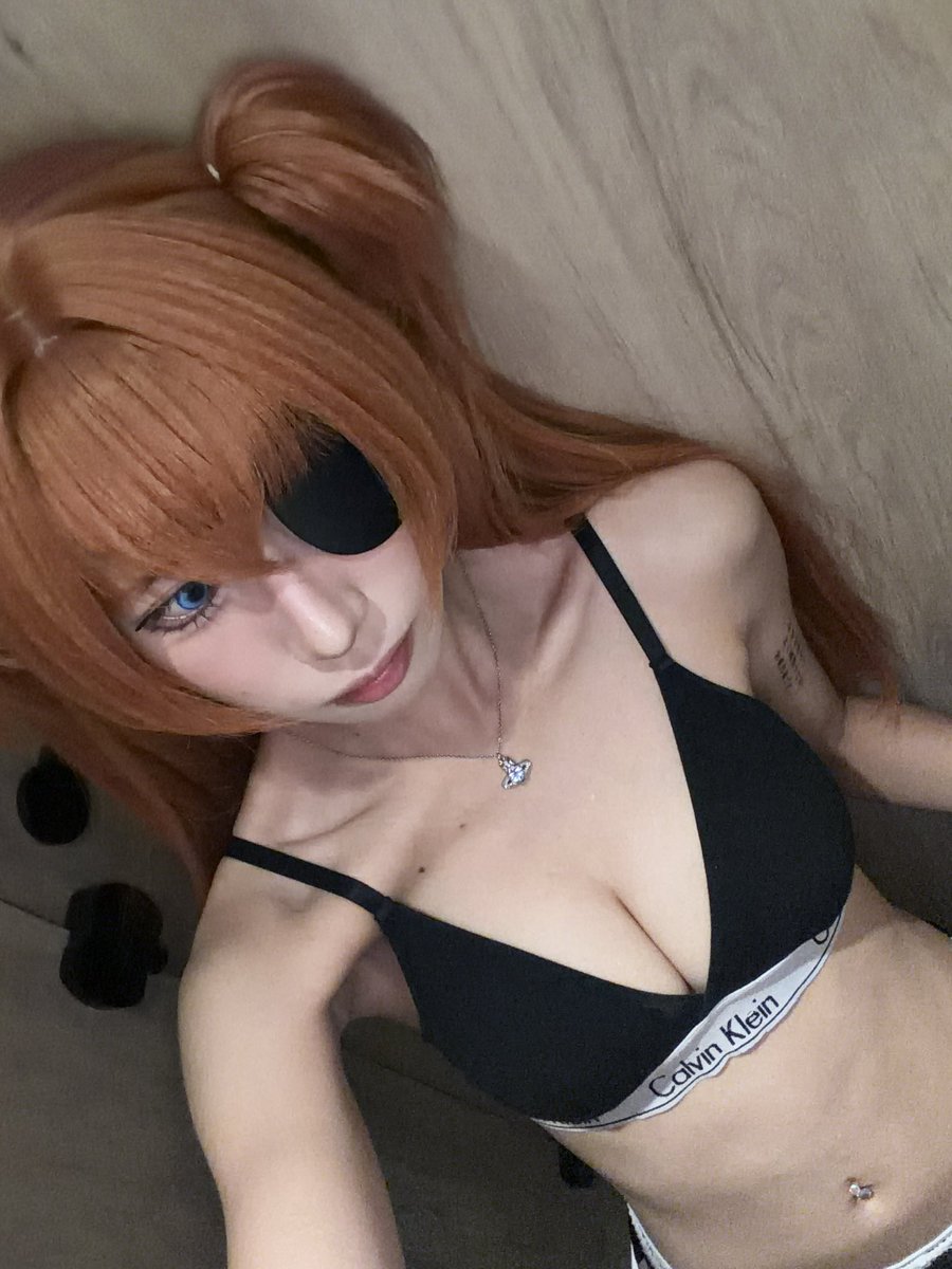 _0x0_911_'s tweet photo. 明日香的內衣原來是ck?! https://t.co/4Znv3Dc8xW
