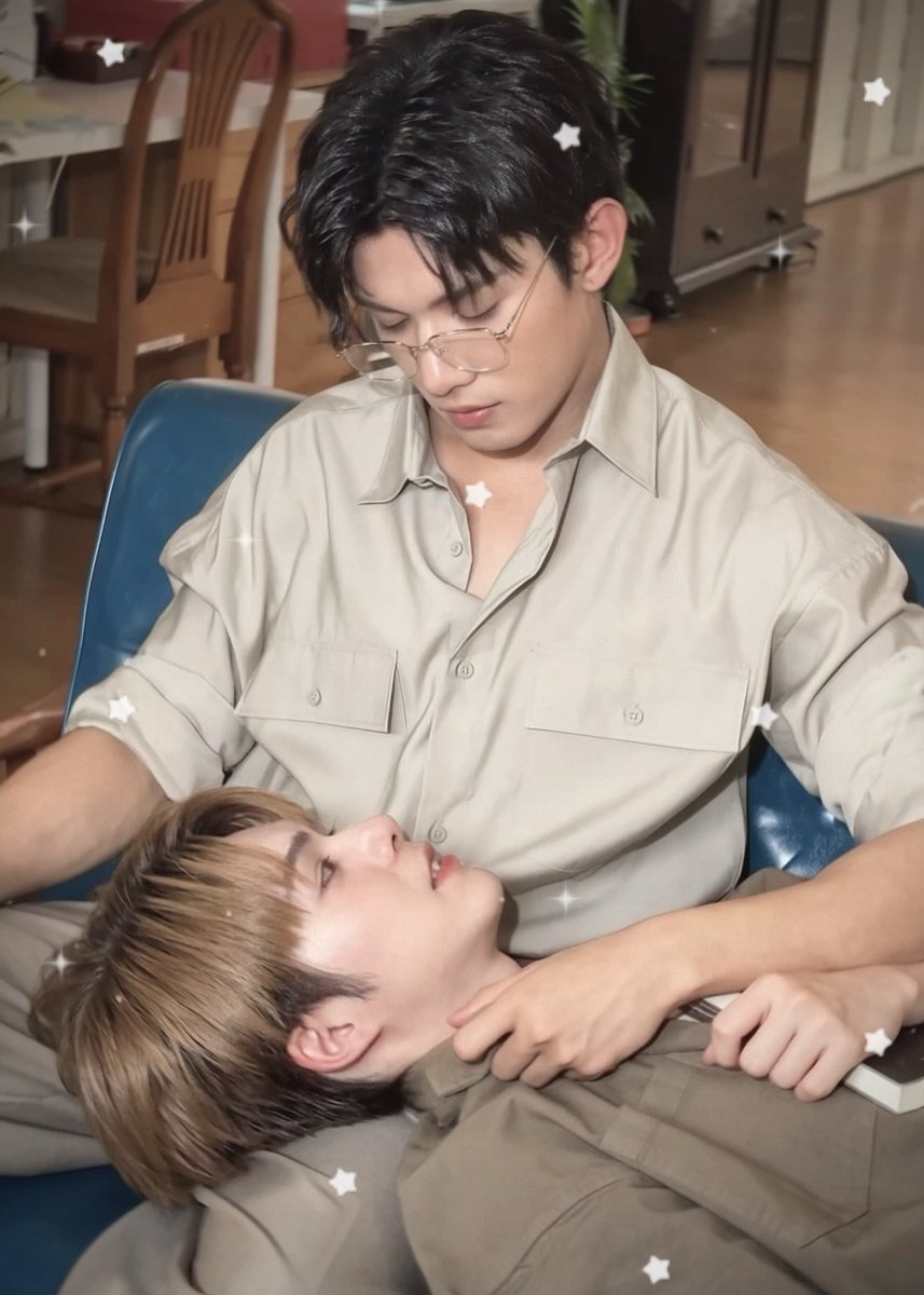 dr0wsyjing's tweet photo. พี่คงจะอยู่ไม่ได้แล้ว ถ้าไม่มีหนู (っ◞‸◟c) ♡♡ https://t.co/HdjMlJsgFk