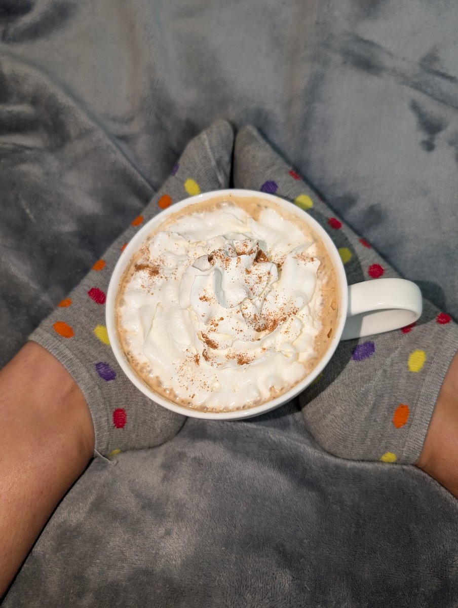SunAndMoonSoles's tweet photo. Made myself coffee today because no one wants to visit my page but I still need a pedi so send me some tips my loves 💋
https://t.co/o9gE8YxY95
#footfetısh #sexyfeet #onlyfans https://t.co/o9OSHnBg4c