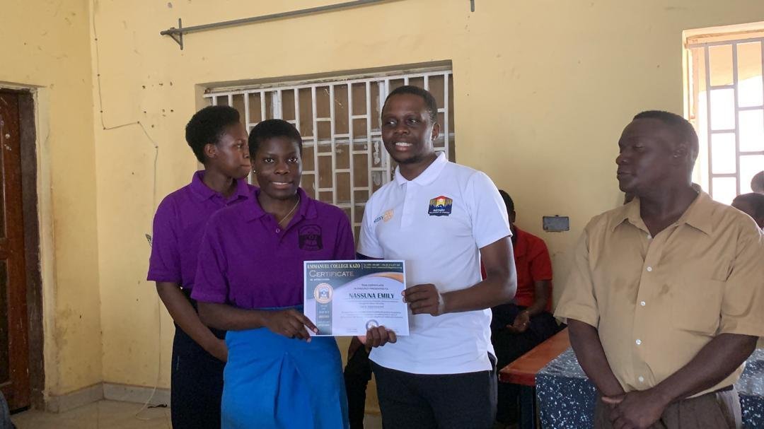 RctKawempe's tweet photo. We have been delighted to install the president of interact club of Emmanuel college kazo. #RotaryEyamba https://t.co/B1DS0mA5Z0