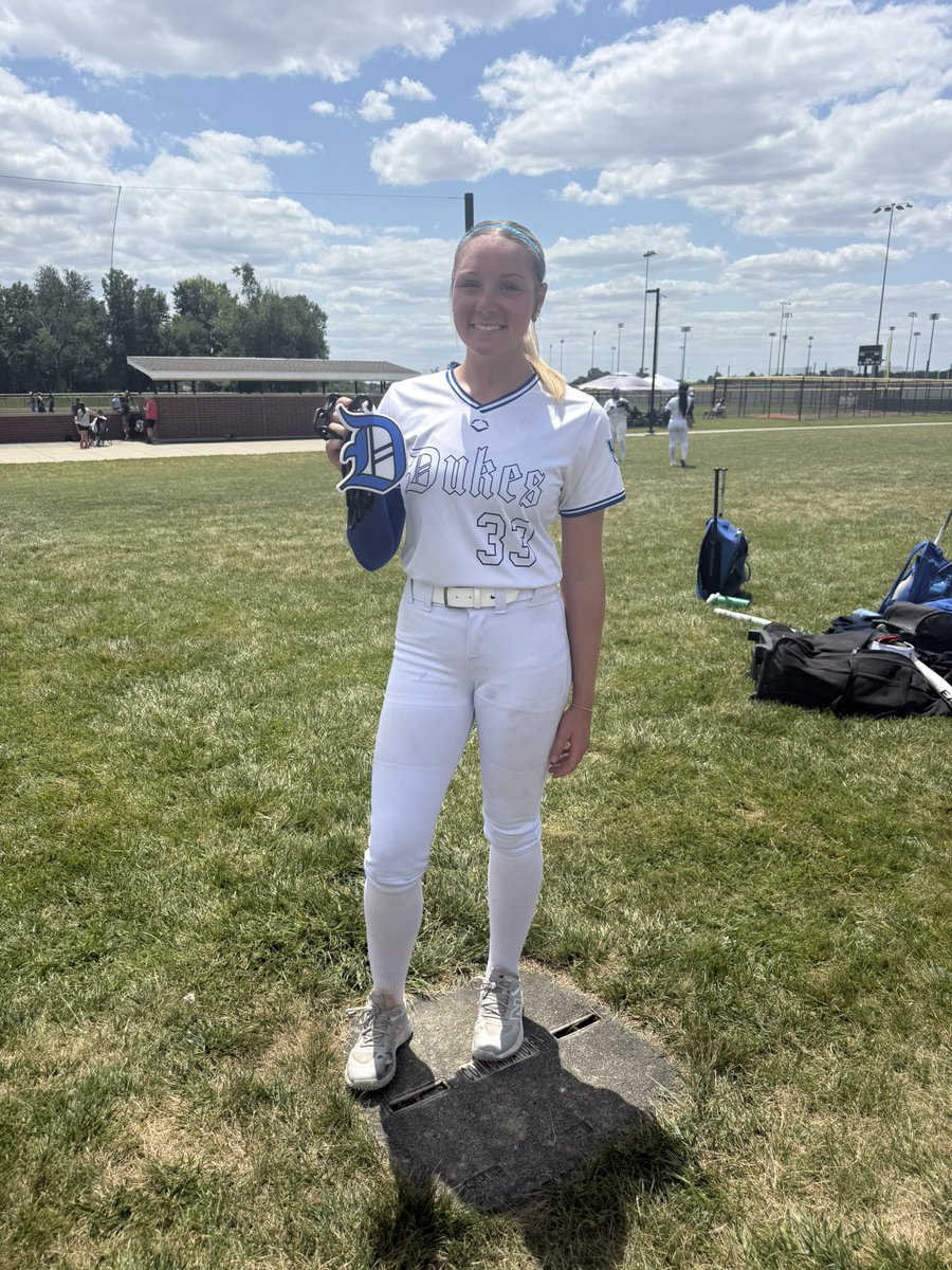 BulletsMayfield's tweet photo. Congrats to these ladies who went out with a bomb! 

@KennediAdams_44 💣
@KyleighStonero1 💣
@erinmcoleman25 💣
 @taylor_823 💣💣 https://t.co/CBemRyVUMS