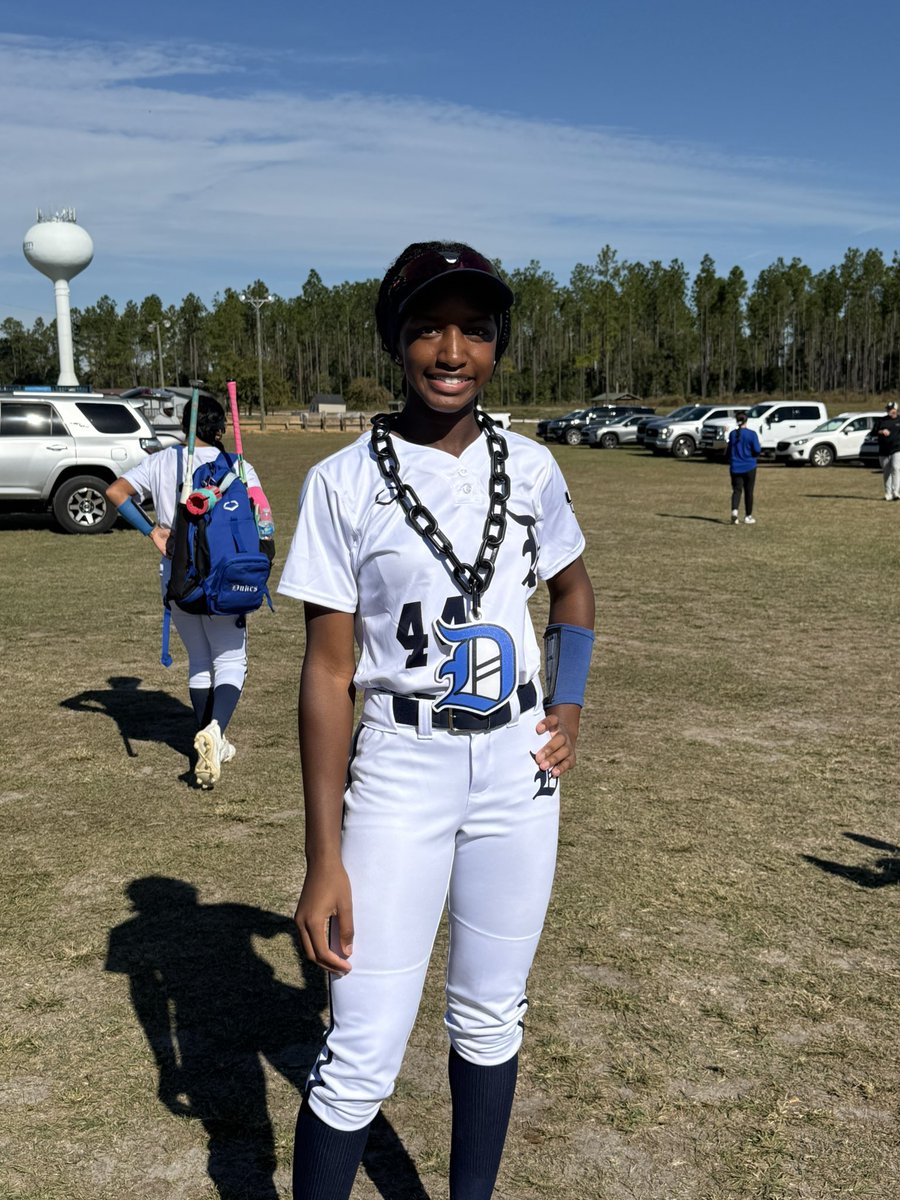 BulletsMayfield's tweet photo. Congrats to these ladies who went out with a bomb! 

@KennediAdams_44 💣
@KyleighStonero1 💣
@erinmcoleman25 💣
 @taylor_823 💣💣 https://t.co/CBemRyVUMS