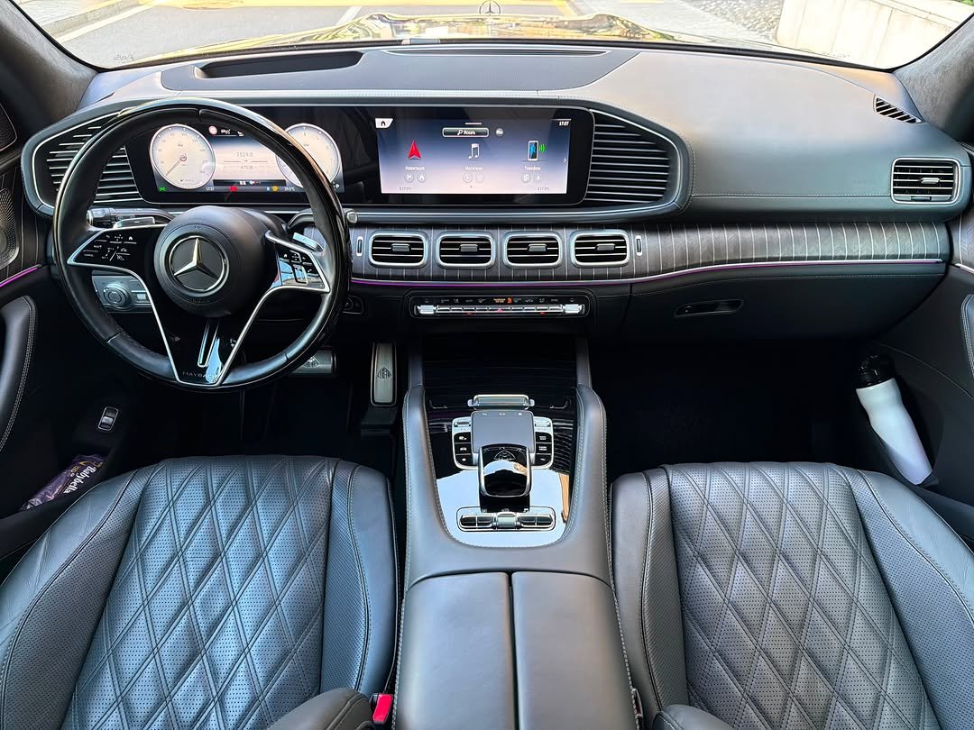lekan897's tweet photo. 2025 Maybach GLS 600 Night Series https://t.co/00tKtW1L1O