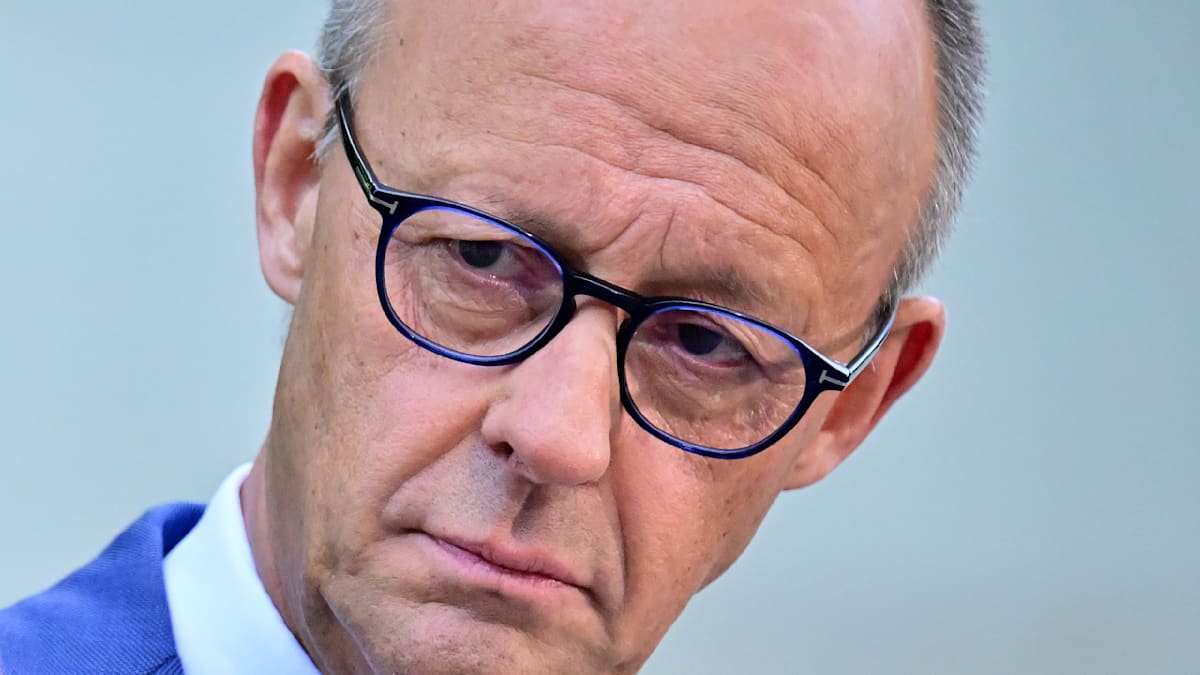 welt's tweet photo. „Skandalös“, „das Allerletzte“, „Willkür“ – Jetzt attackiert die eigene Partei Merz https://t.co/eoSbLP23oM https://t.co/r7gxkaHN2m