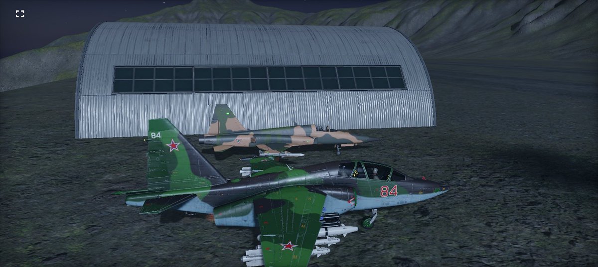 イズモ戦車長 tweet media