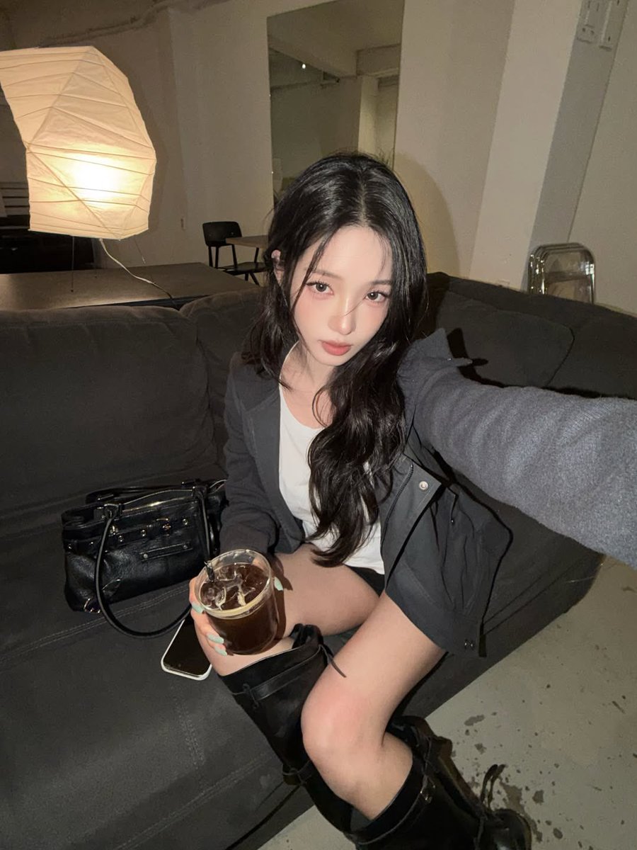 Jisun. tweet media