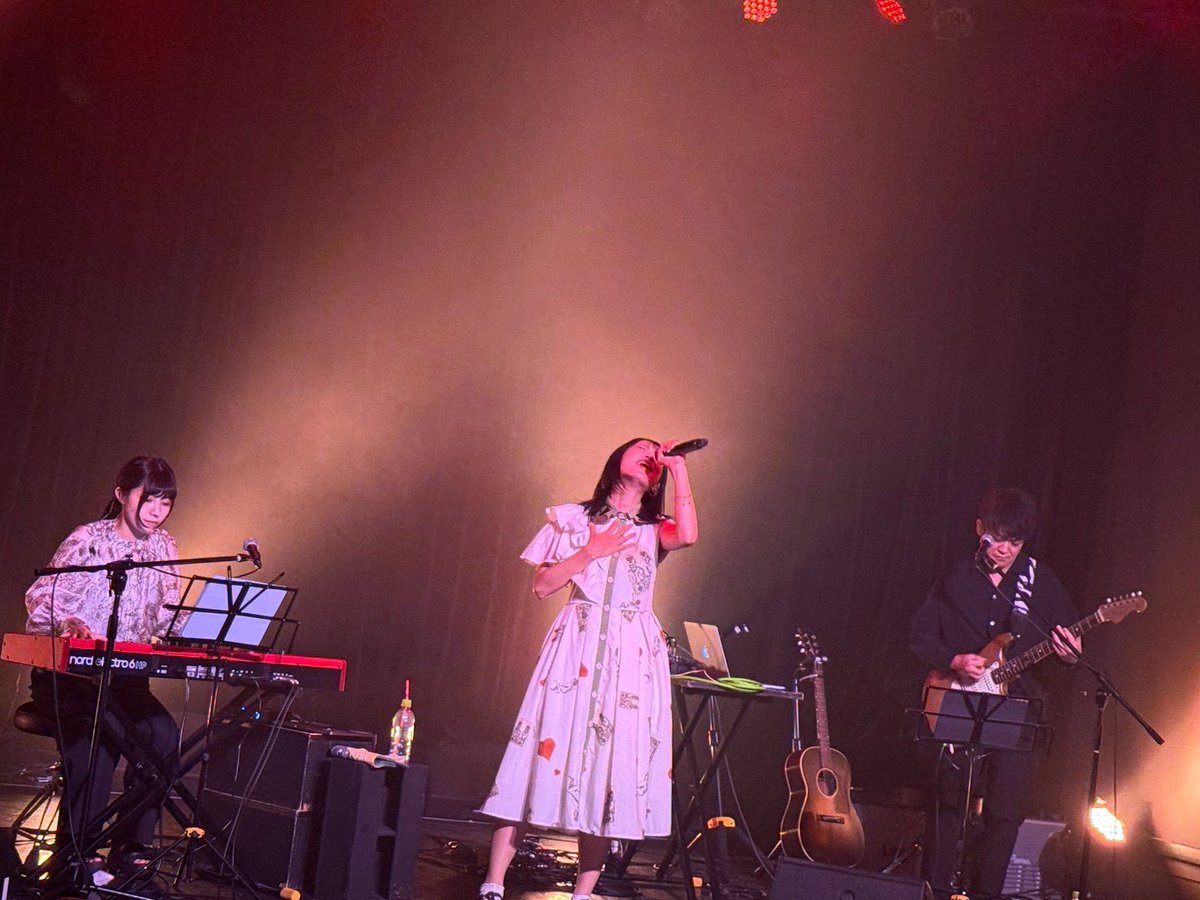 yuuka_official's tweet photo. 13周年Anniversary Live
ありがとうございました🫶🫶
とってもハッピーで1曲1曲が幸せすぎました！みんなほんとにありがとう！
これからも沢山幸せな瞬間を積み重ねていこうね✨
沢山写真あるのでインスタにも載せるね！！！！！

14年目も愛し愛されるべく
心を込めて歌っていきます🤍🤍 https://t.co/G2s5CAdRtD